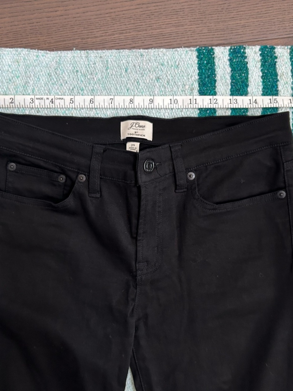 EUC J. Crew 8” Toothpick Skinny Jeans in Black 29R